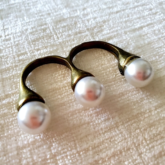 Unique double ring - Picture 2 of 6